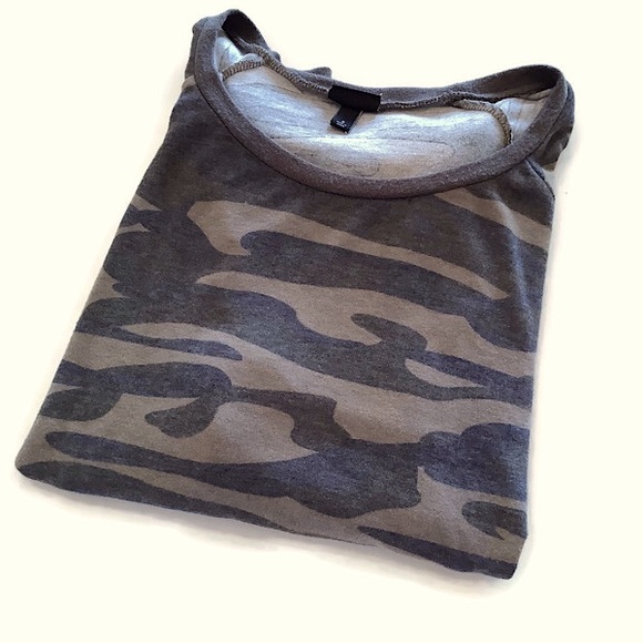 Torrid “Super Soft” Plus Size Camouflage Crew Neck Sweatshirt Size 2X - Picture 5 of 10